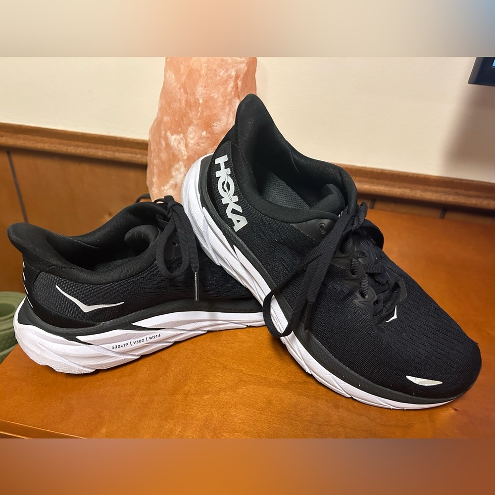 Hoka Clifton size 7.5 D (wide) - gently used - very good shape!